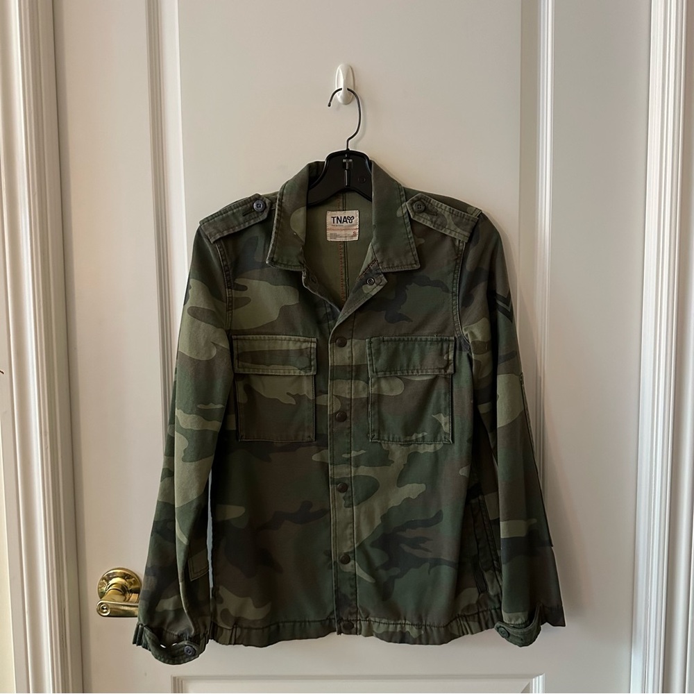 ARITZIA TNA Camo Utility Jacket